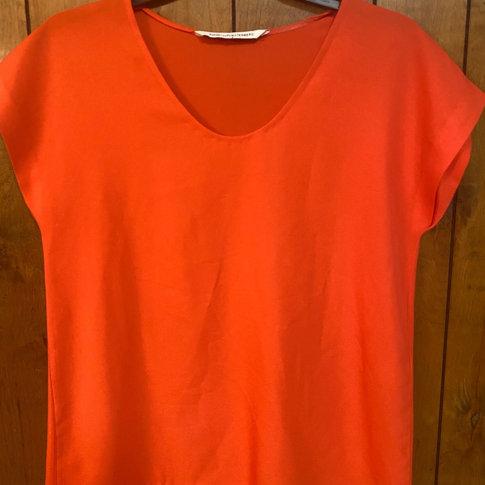 Diane Von Furstenberg Vibrant Red Short Sleeve Top